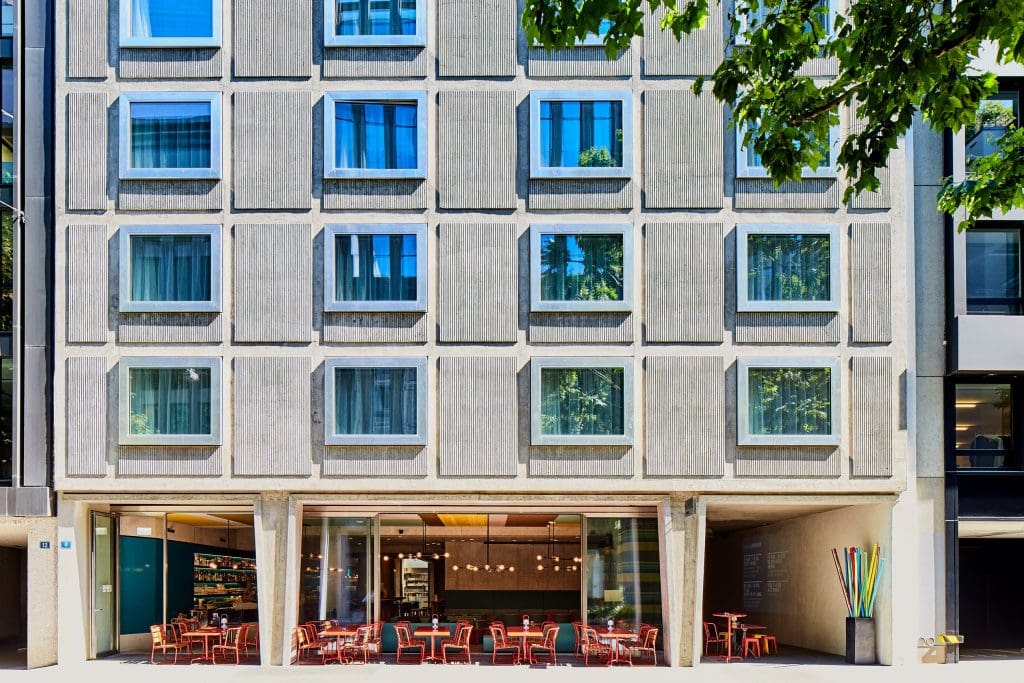 Außenansicht des Nomad Design & Lifestyle Hotels in Basel